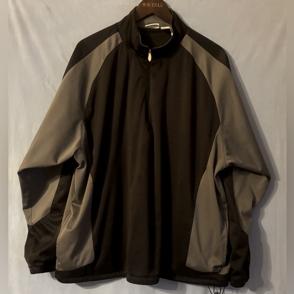 Men’s Black and Gray Slazenger 1/4 Zip Pullover Jacket Size XL